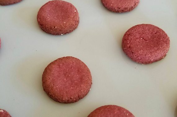 Beet Bunny Cookies /Rabbit Treats/ Pet Bunny Treats/ Pet Rabbit Food/ Pet Rabbit Christmas Gift/Small Animal Treats/Health Treats/Very Yummy