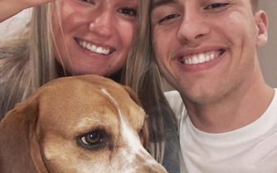 This Woman&rsquo;s Dog Was The Perfect Wingwoman