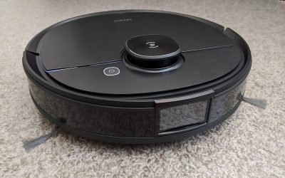 Deebot OZMO T8 AIVI's camera allows for accurate cleaning and monitoring