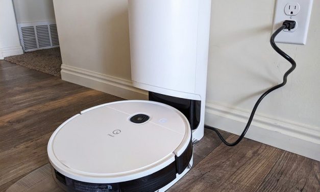 Review: Yeedi Vac Station is one of the best options if you don't have pets